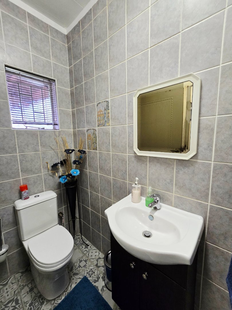 4 Bedroom Property for Sale in Wilkoppies North West